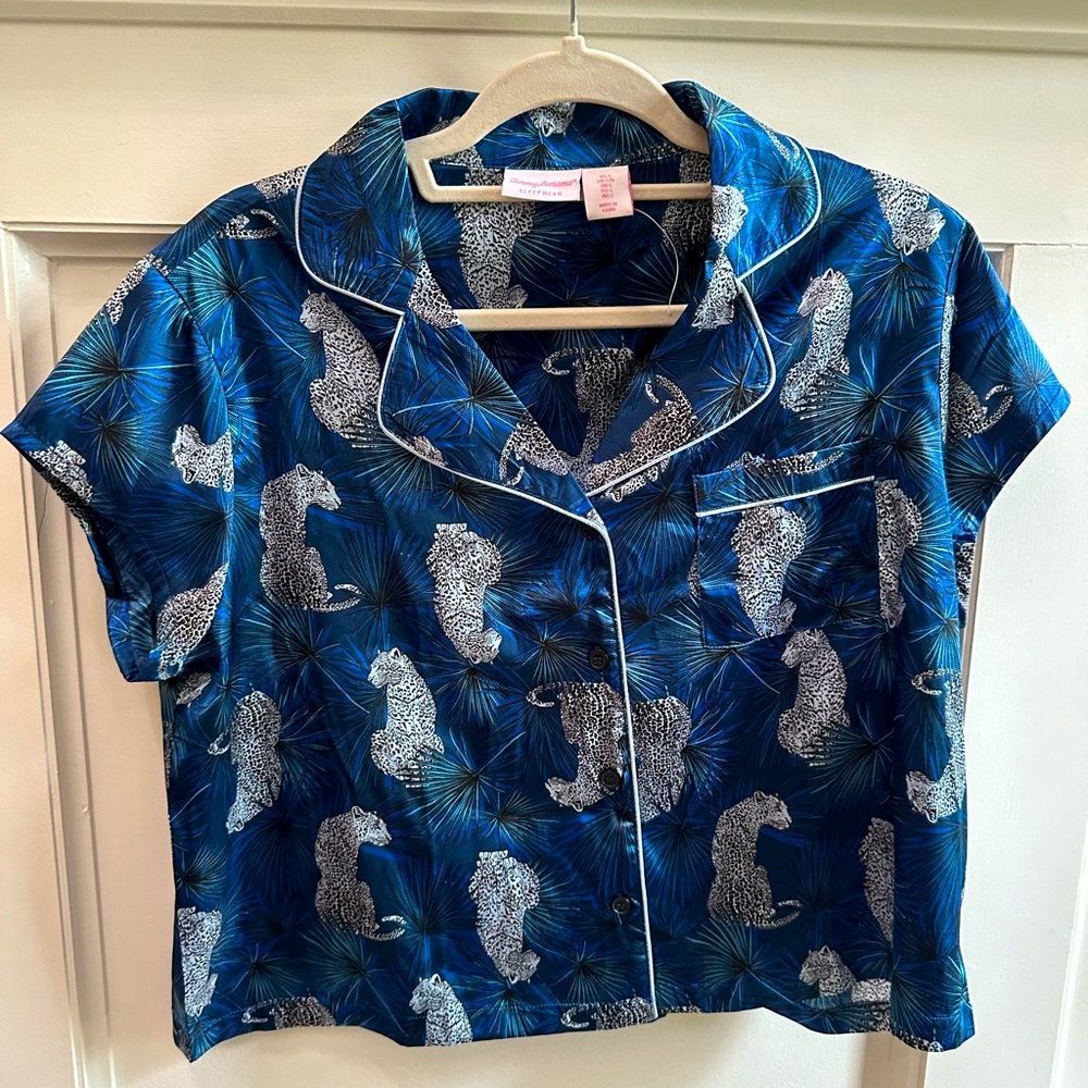 Tommy Bahama Blue Leopard Print Pajamas